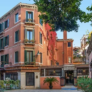 La Fenice Et Des Artistes 3* Venezia