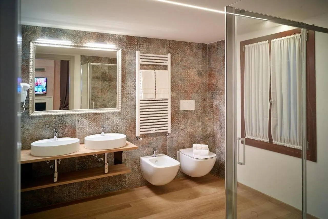 Ca' Dei Proverbi Suites - Wenice Deep Culture Wenecja 3*,  Włochy
